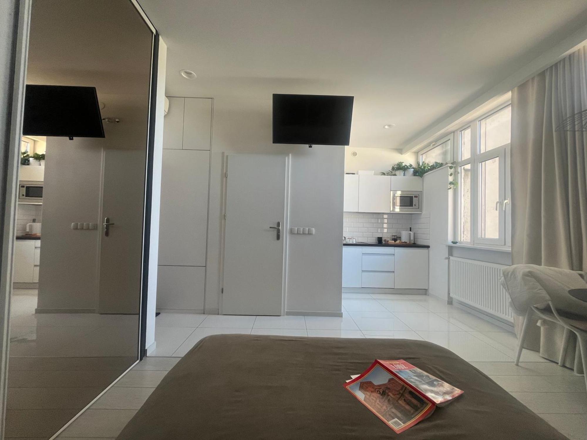 Apartament I Love Piotrkowska Z Wielkim Lustrem, Balkonem I Klimatyzacja Łódź Esterno foto